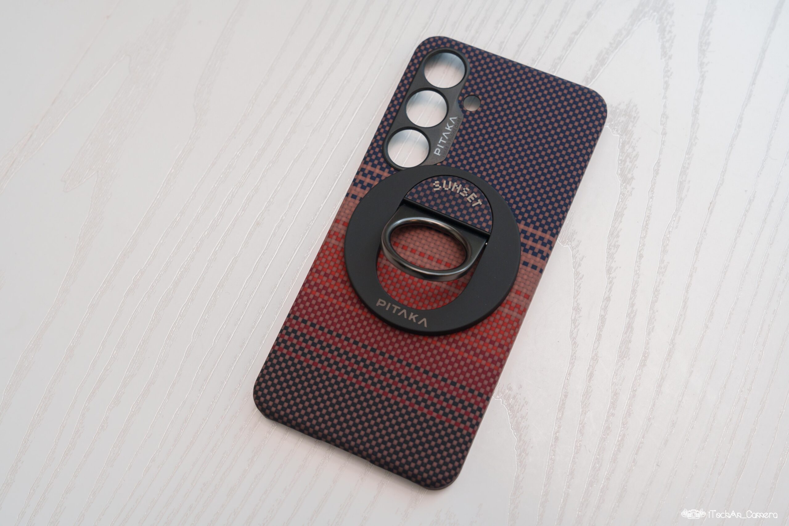 「PITAKA」Galaxy S24 ケース アラミド繊維製 高級なカーボン風 Amazon.co.jp: 「PITAKA」Galaxy S24 ケース アラミド繊維製